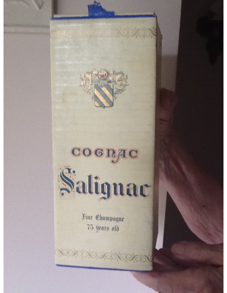 Louis de Salignac & Co. Fine Champagne 75 Years Old 012