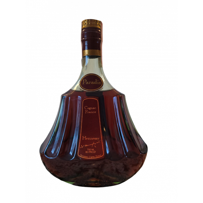 Hennessy Paradis 01