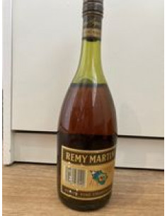 Remy Martin Petite Fine Champagne 3 Stars 02