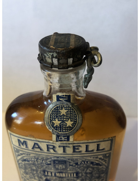 J&F Martell Very Old Pale Cognac 010