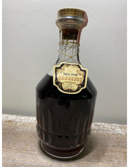 Hennessy Bras D'Or Cognac Decanter 010