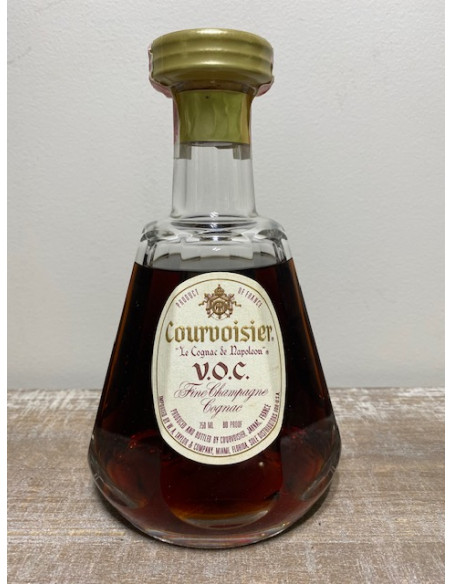 Courvoisier VOC Fine Champagne Cognac 016