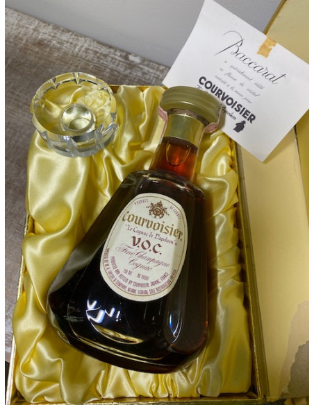 Courvoisier VOC Fine Champagne Cognac 010