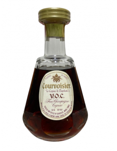 Courvoisier VOC Fine Champagne Cognac 01