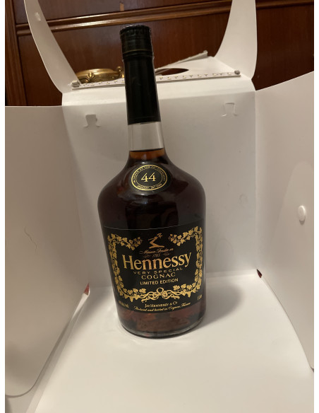 Hennessy Obama 44th Presidential Collector Edition 09