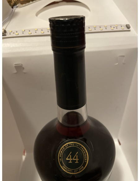 Hennessy Obama 44th Presidential Collector Edition 011