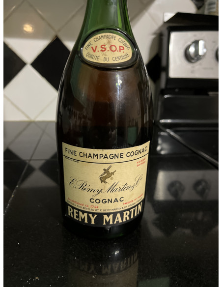 Remy Martin Cognac VSOP Fine Champagne 011