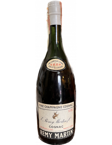 Remy Martin Fine Champagne VSOP Cognac 01