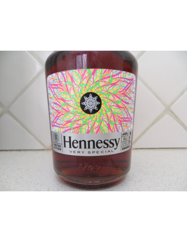 Hennessy V.S. Ryan McGinness Limited Edition | cabinet7