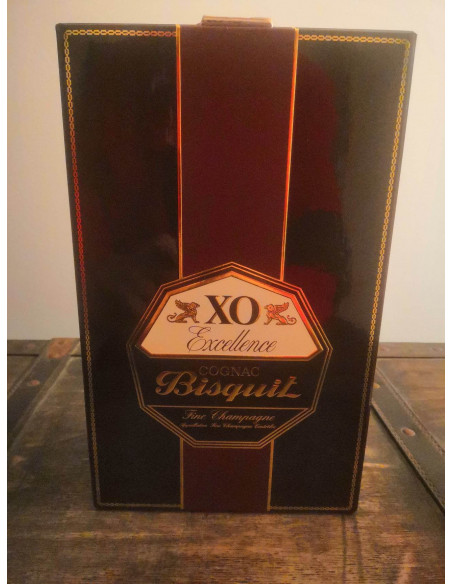 Bisquit XO Excellence Fine Champagne Decanter 012