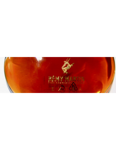 Remy Martin Fine Champagne Extra Cognac 012