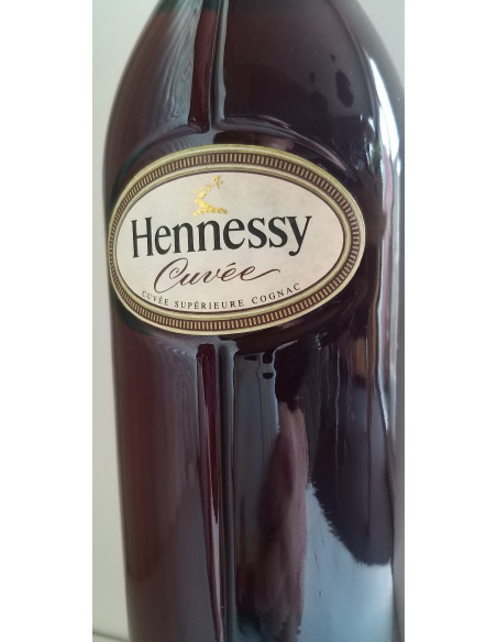 Hennessy Cognac Cuvée Supérieure with box 012