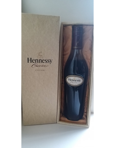 Hennessy Cognac Cuvée Supérieure with box 014
