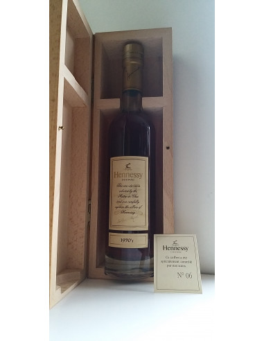 Hennessy Cognac 1970's, 350ml + box | cabinet7