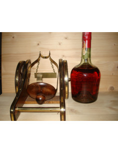 Courvoisier Cognac Trois Etoiles Luxe with Cannon Craddle 02