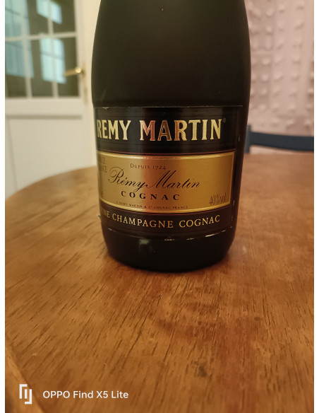 Remy Martin Cognac VSOP Fine CHampagne 011