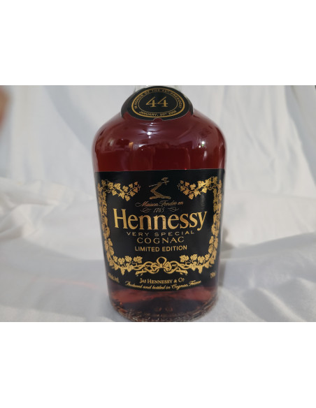 Hennessy Cognac In Honor of the 44th President Barack Obama 010