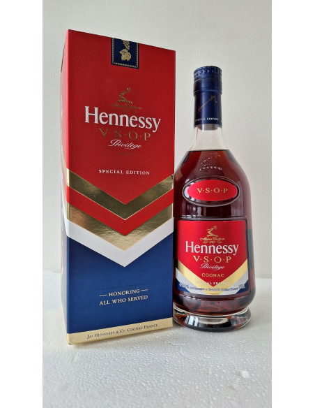 Hennessy Cognac VSOP Privilege Special Edition Honoring All Who Served 014