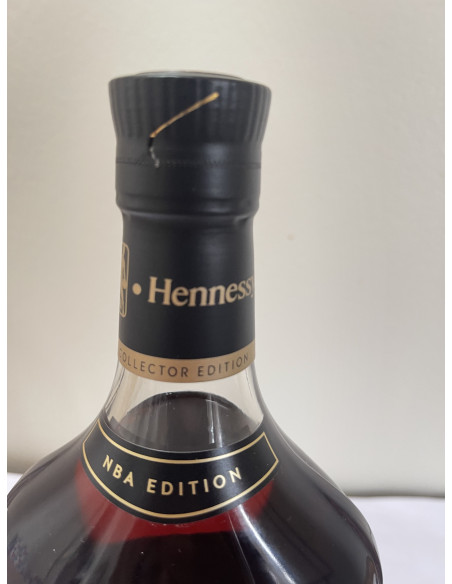Hennessy XO NBA Collectors Edition Cognac 09