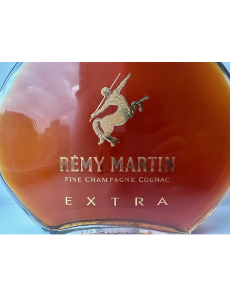 Remy Martin Fine Champagne Extra Cognac 011