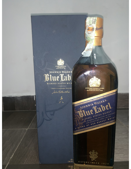 Johnnie Walker Blue Label Whisky 09