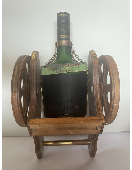 Courvoisier Cognac VSOP with Cannon Craddle 07