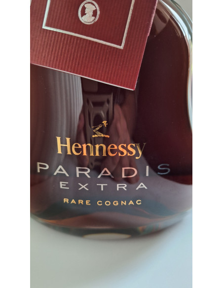 Hennessy Paradis Extra Rare Cognac 012