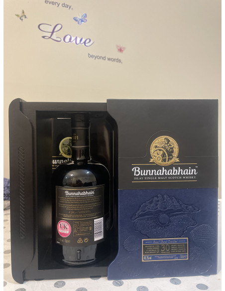 Bunnahabhain 30 years old Whisky 09