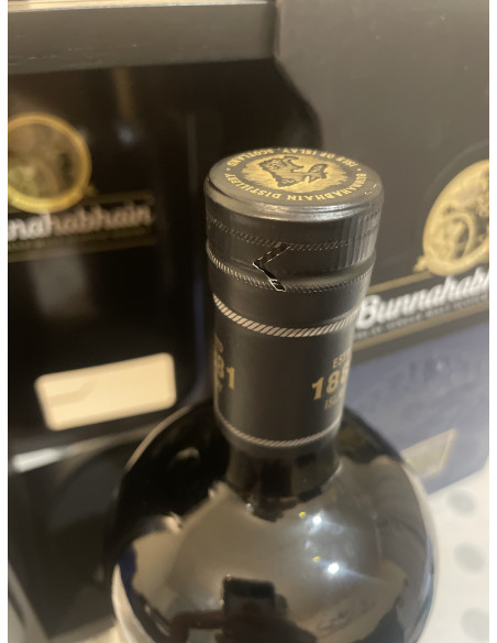 Bunnahabhain 30 years old Whisky 010