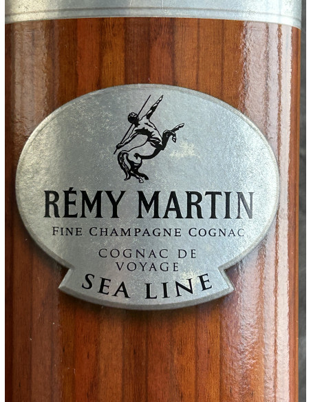 Remy Martin Cognac Sea Line 350ml 011