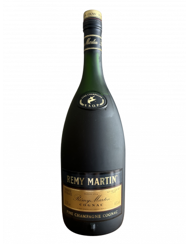 Remy Martin VSOP Imperial Quart 1980 Cognac 01