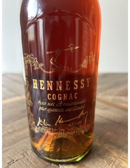 Hennessy Cognac Killian Hennessy Commemorative bottle 1988 011