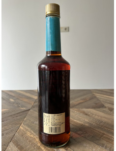 Barrett’s Blue Label Straight Bourbon Whisky Over 21 Years Old 02