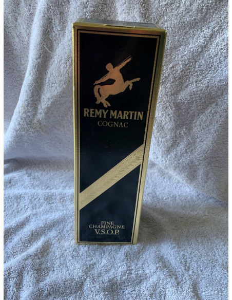 Remy Martin VSOP Fine Champagne Cognac 012