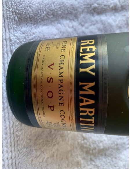 Remy Martin VSOP Fine Champagne Cognac 35cl 011