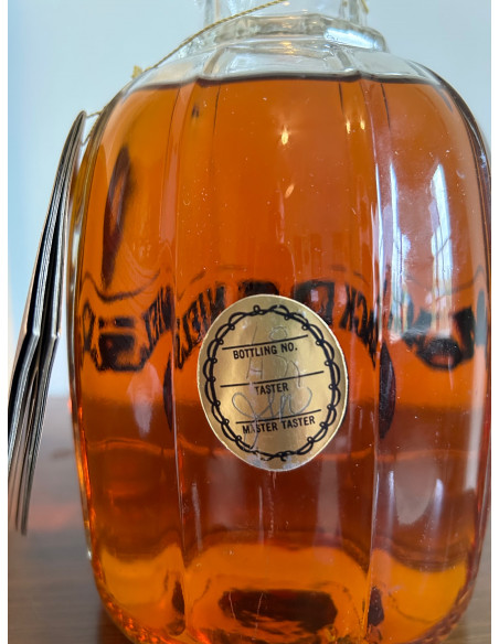 Jack Daniel's Old No.7 Maxwell House Bottle (1.5L) 011