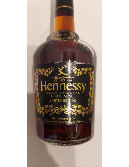 Hennessy Cognac Limited Edition V.S. In honor of the 44th President 011