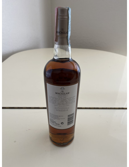 The Macallan Whisky 25 Year Old Fine Oak 08