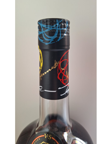 Hennessy Cognac Futura (with signed box by artist1) 010