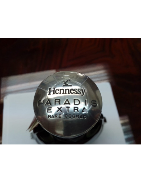 Hennessy Cognac Paradis Extra Rare 011