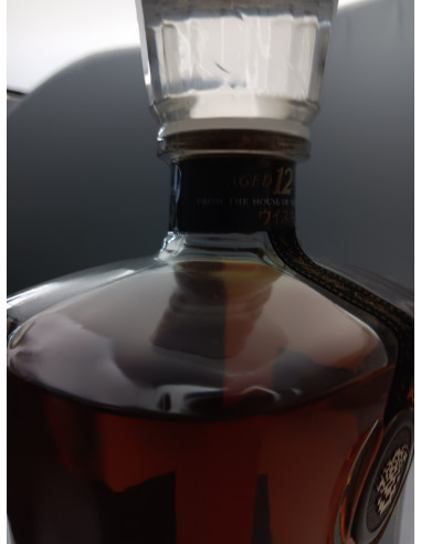 Suntory Whiskey Crest 12 Year Old | cabinet7