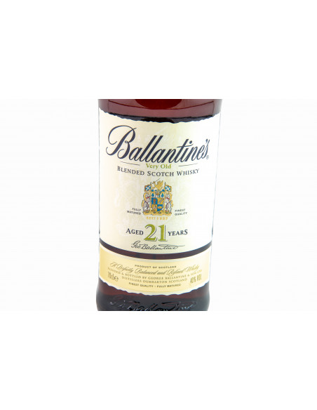 BALLANTINE'S 21 years Scotch Whisky 011