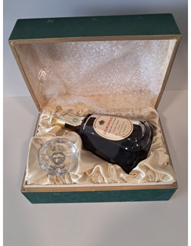 Courvoisier VSOP Baccarat Crystal Cognac | cabinet7