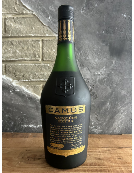 Camus Cognac Napoleon Extra 09