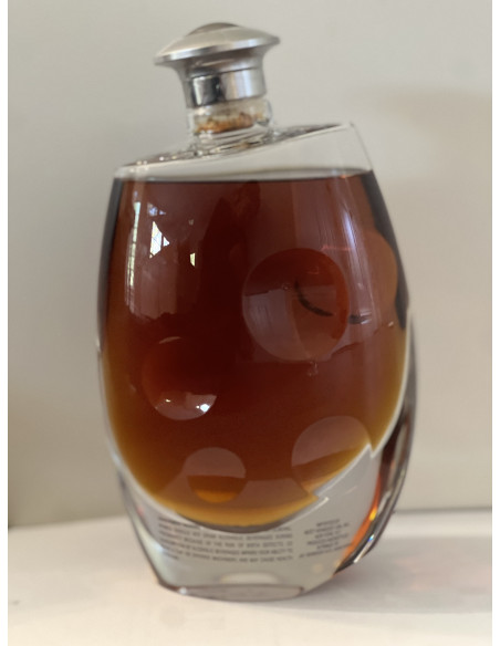 Hennessy Cognac Ellipse 09