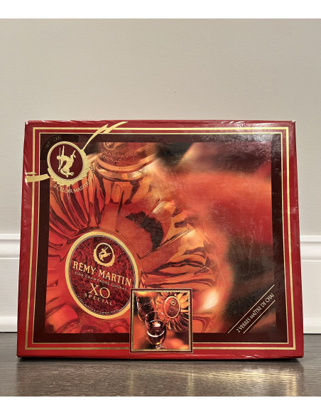 Remy Martin Cognac XO Special set with 2 glasses 013