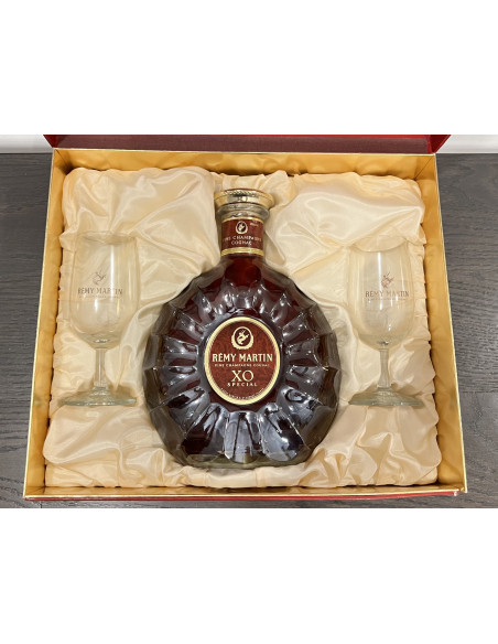 Remy Martin Cognac XO Special set with 2 glasses 014