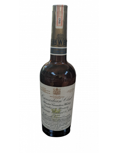 Canadian Club 6 Year Old Blended Whisky 1943 01