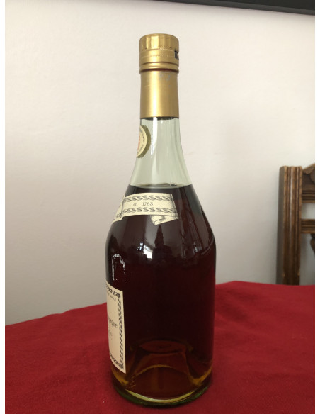 Hine Vintage 1878 Cognac 09