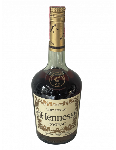 Hennessy Cognac Very Special Quart 08